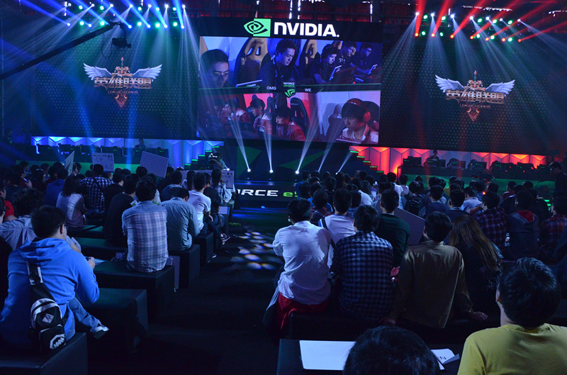 在最新的更新中，发现了关于新游戏模式和箱子的代码